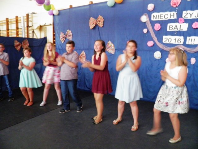 Bal szóstoklasistów